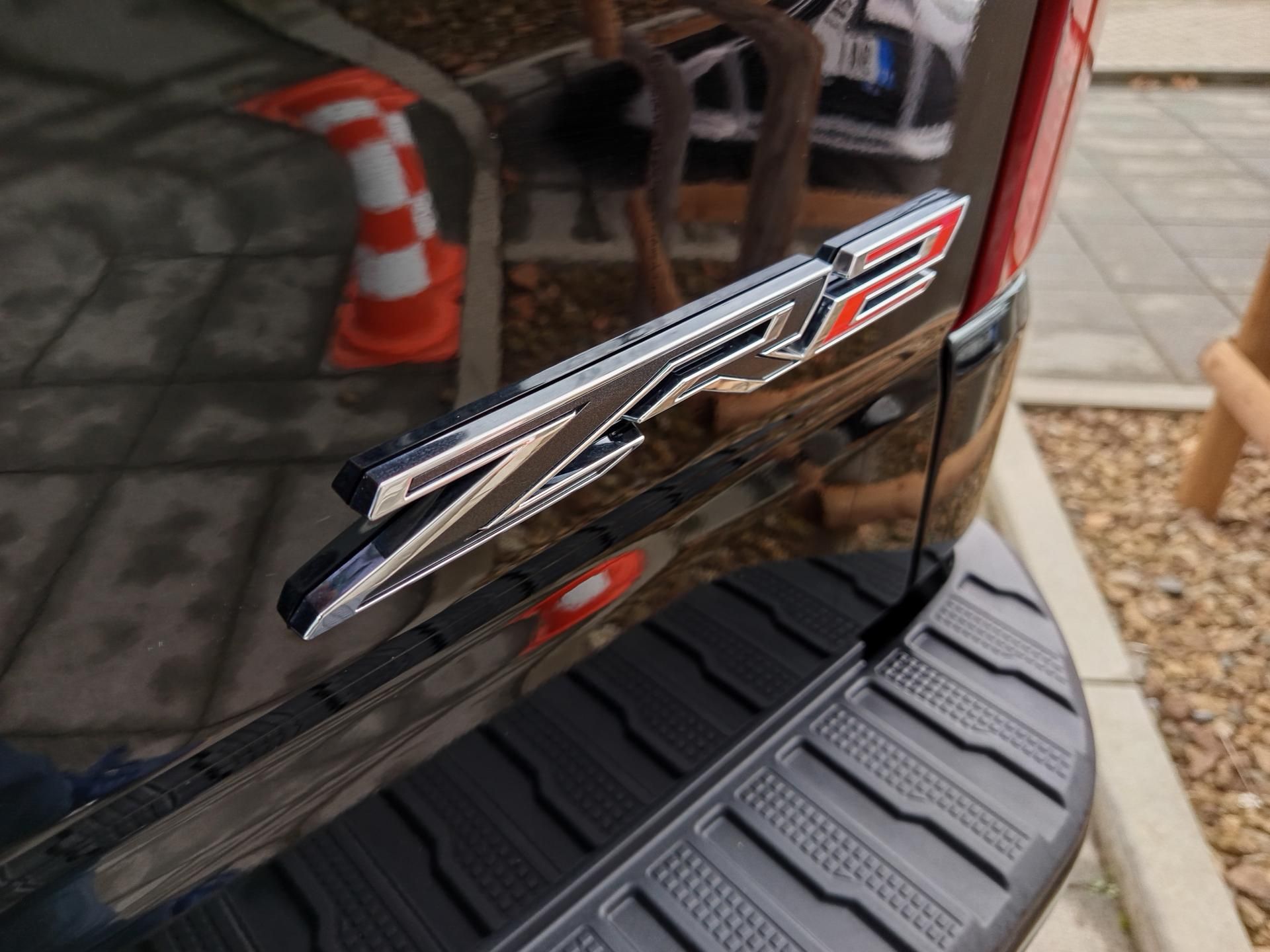 Chevrolet Silverado, ZR2, rezervováno - fotka 6