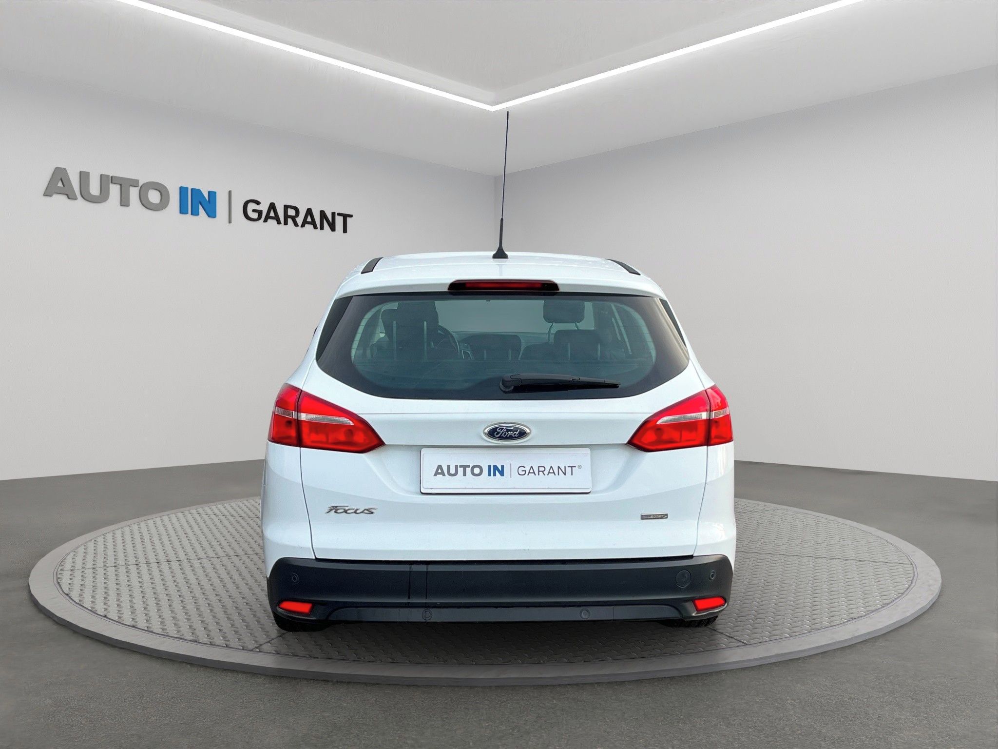 Ford Focus, 1.0 92kw, Nové v ČR - fotka 6