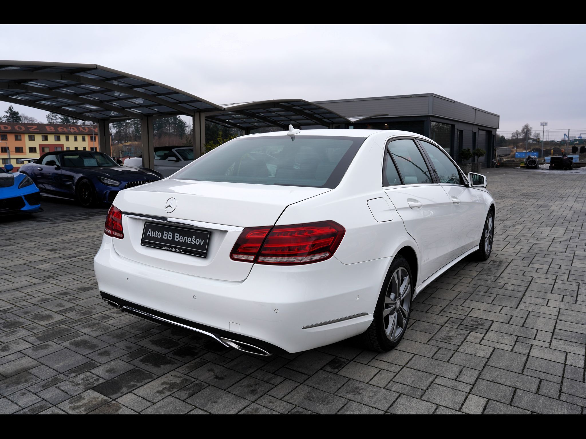 Mercedes-Benz Třídy E, E 220d Avantgarde/kůže/AT/ČR - fotka 6