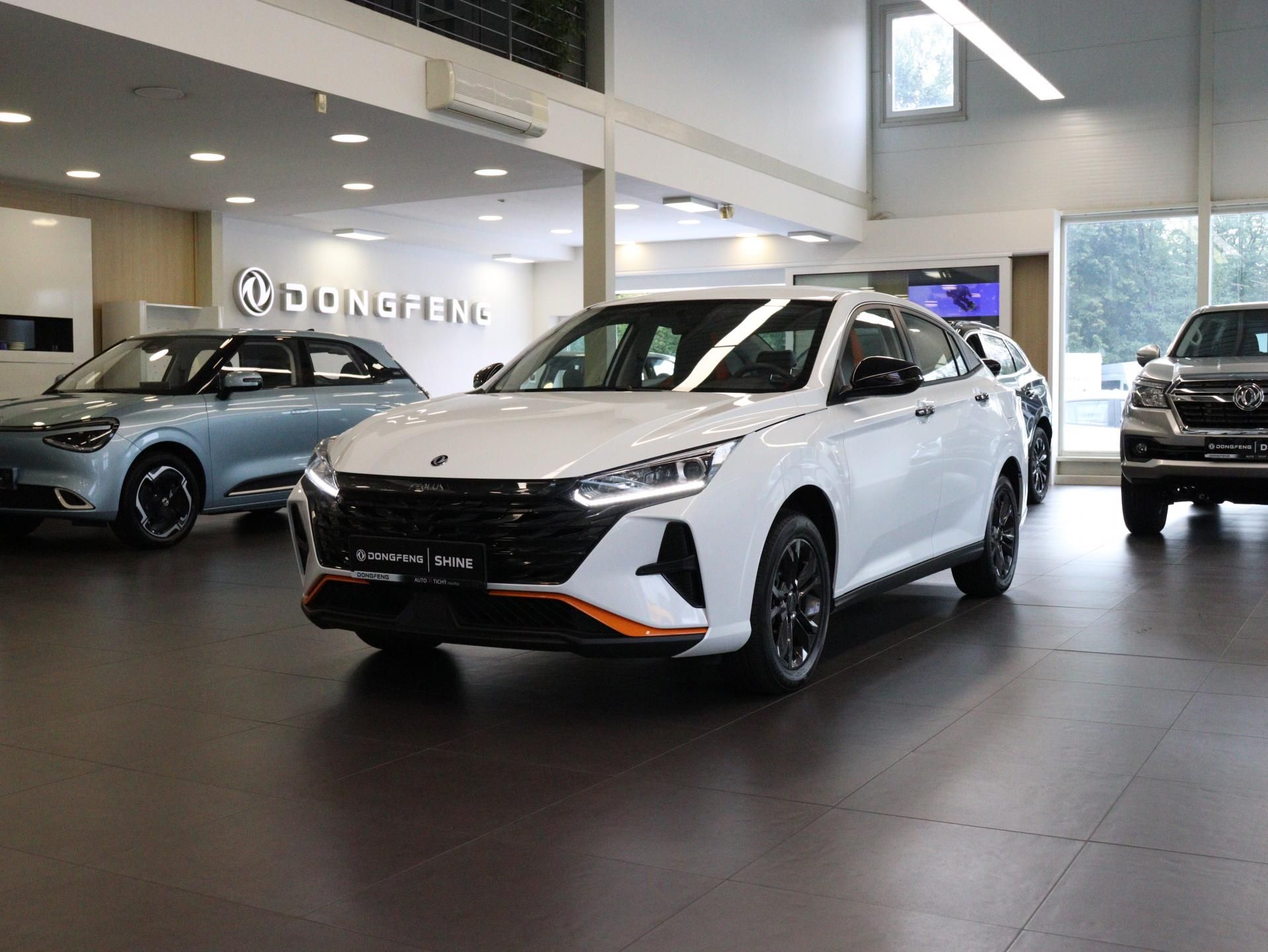 Dongfeng Shine, E1 / 1.5i 92 kW