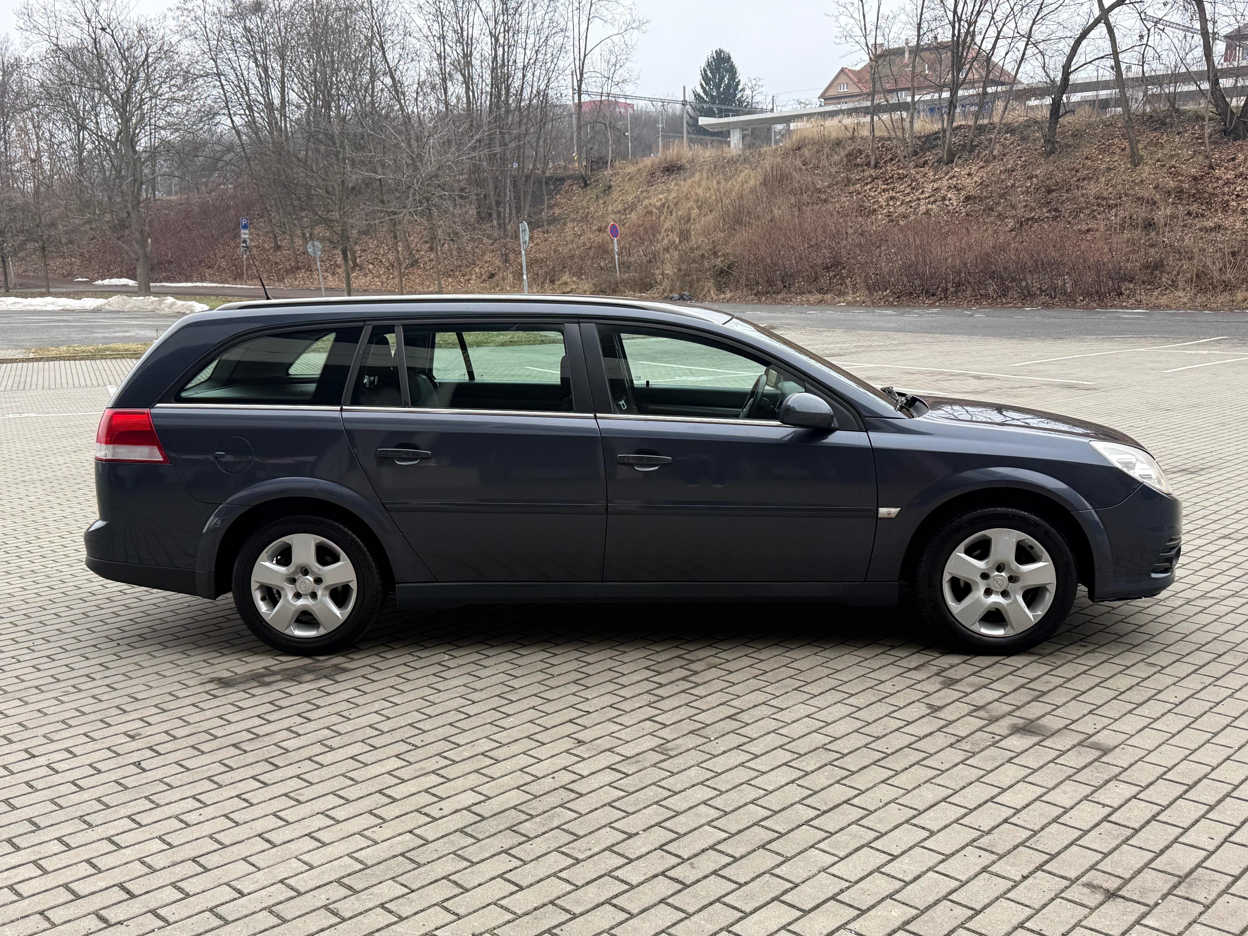 Opel Vectra, 1.8i, 103kw Nová STK L+Z Pneu - fotka 6