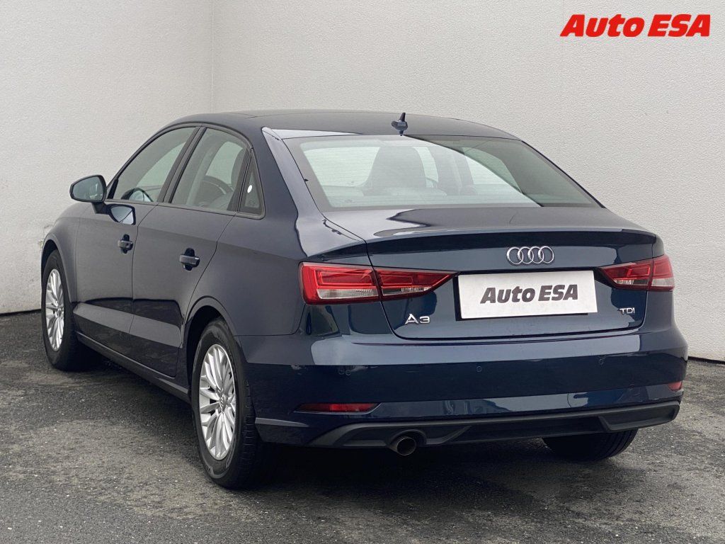Audi A3, 1.6 TDi,Bixen,panor,kůže - fotka 6