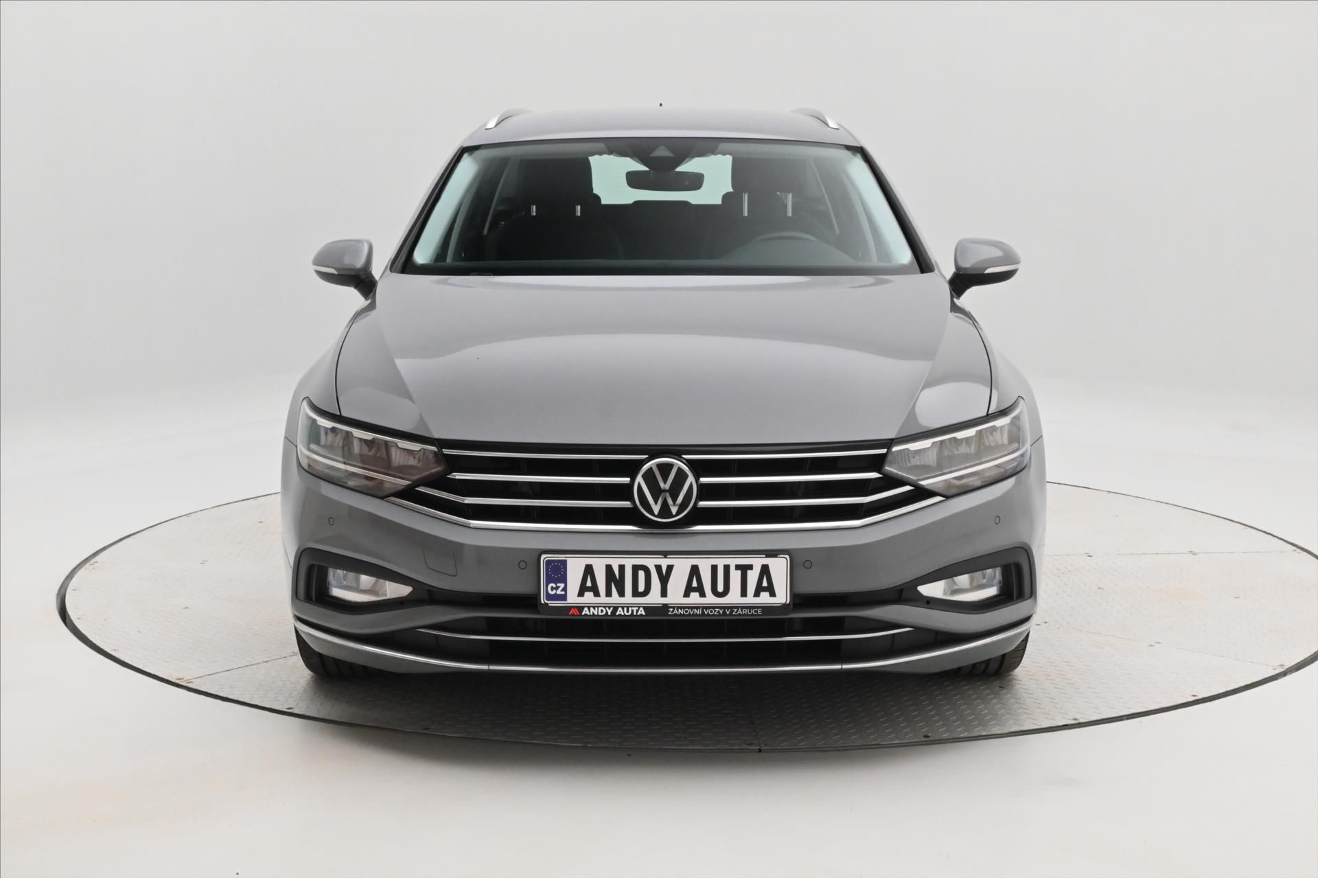 Volkswagen Passat, 2,0 TDI 110 kW DSG Elegance Zá - fotka 2