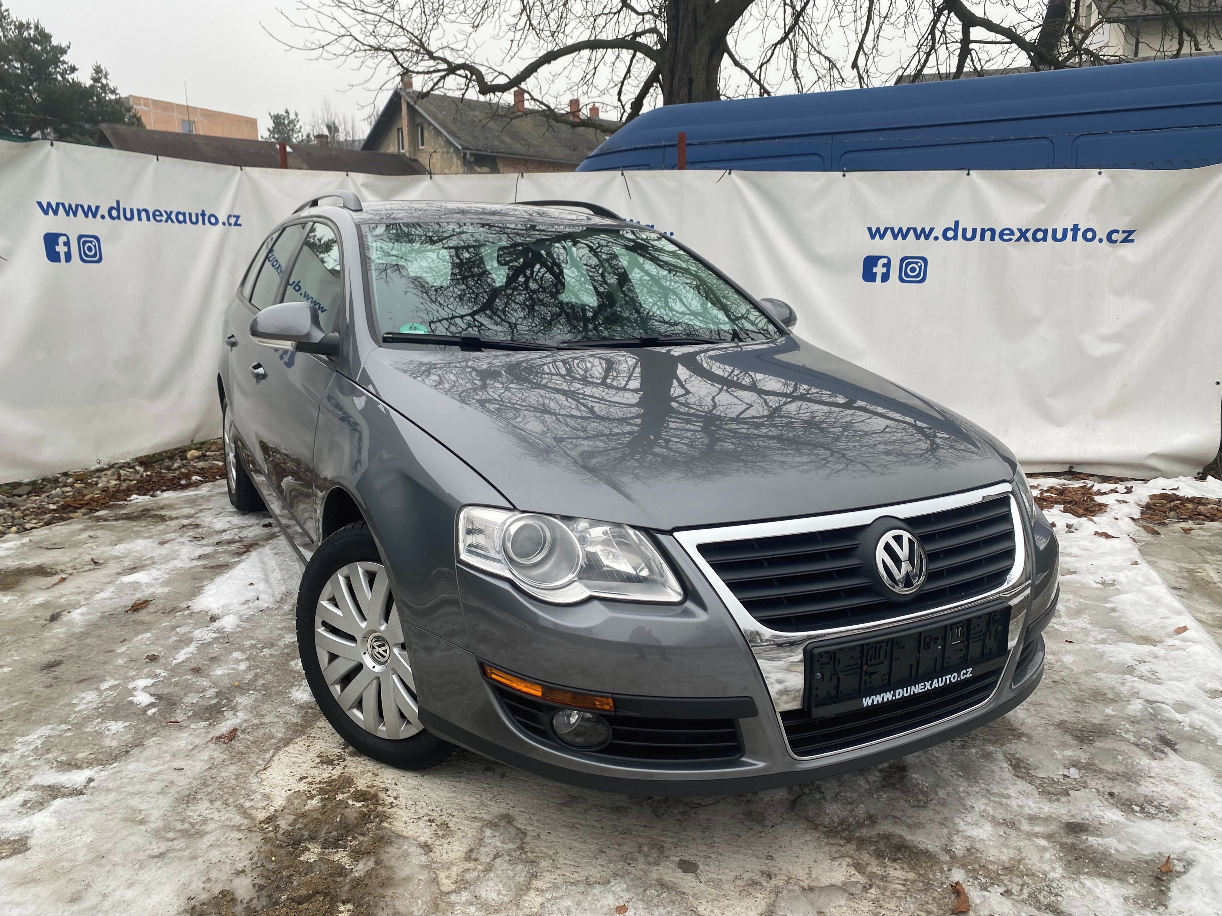 Volkswagen Passat, 1.6 FSI, SERVISNÍ HISTORIE - fotka 2