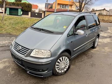 2.0TDi 103kW.Navi.7.mist.Tažné