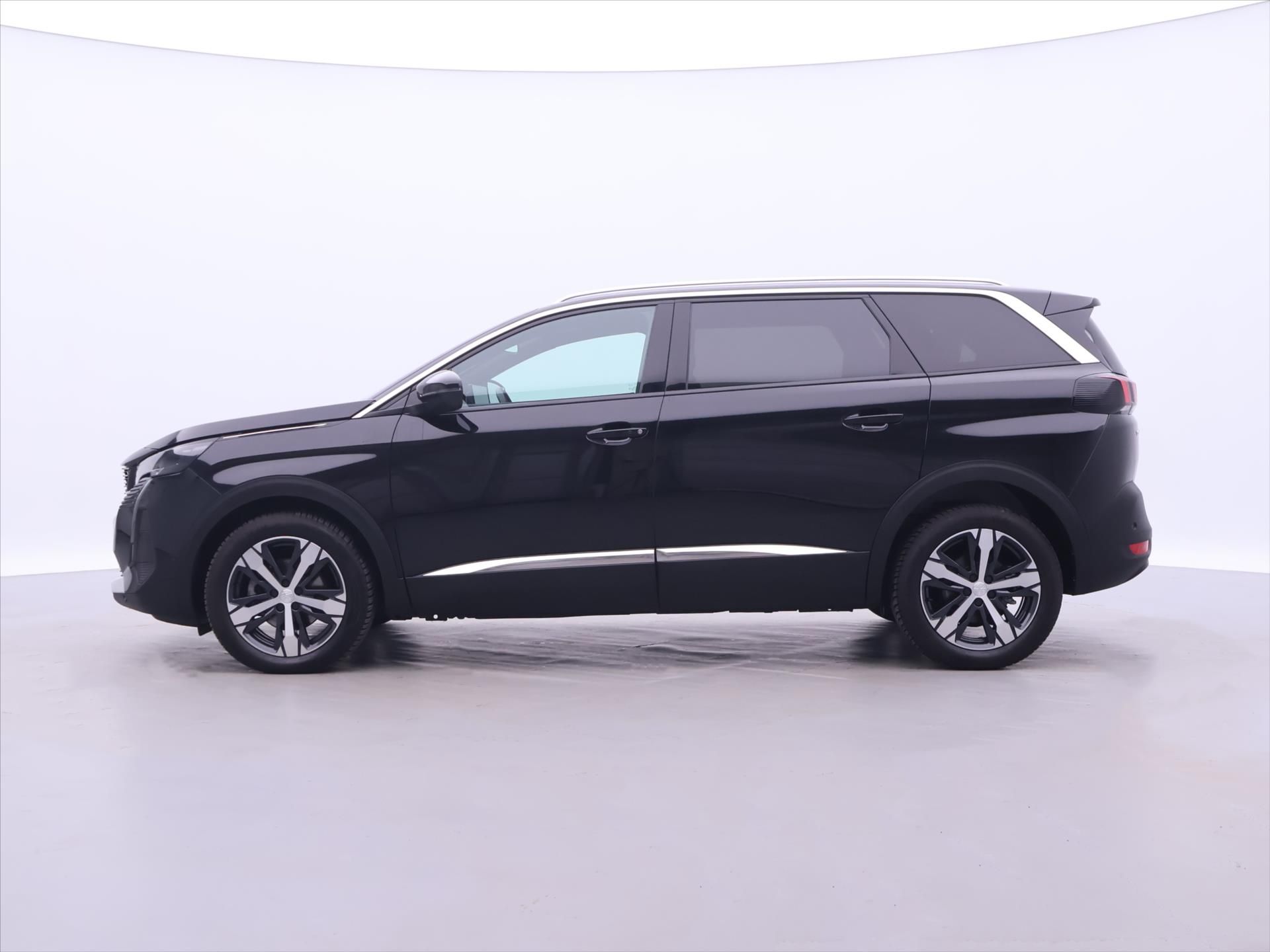 Peugeot 5008, 1,2 PT Aut. Allure 7-Míst DPH - fotka 4