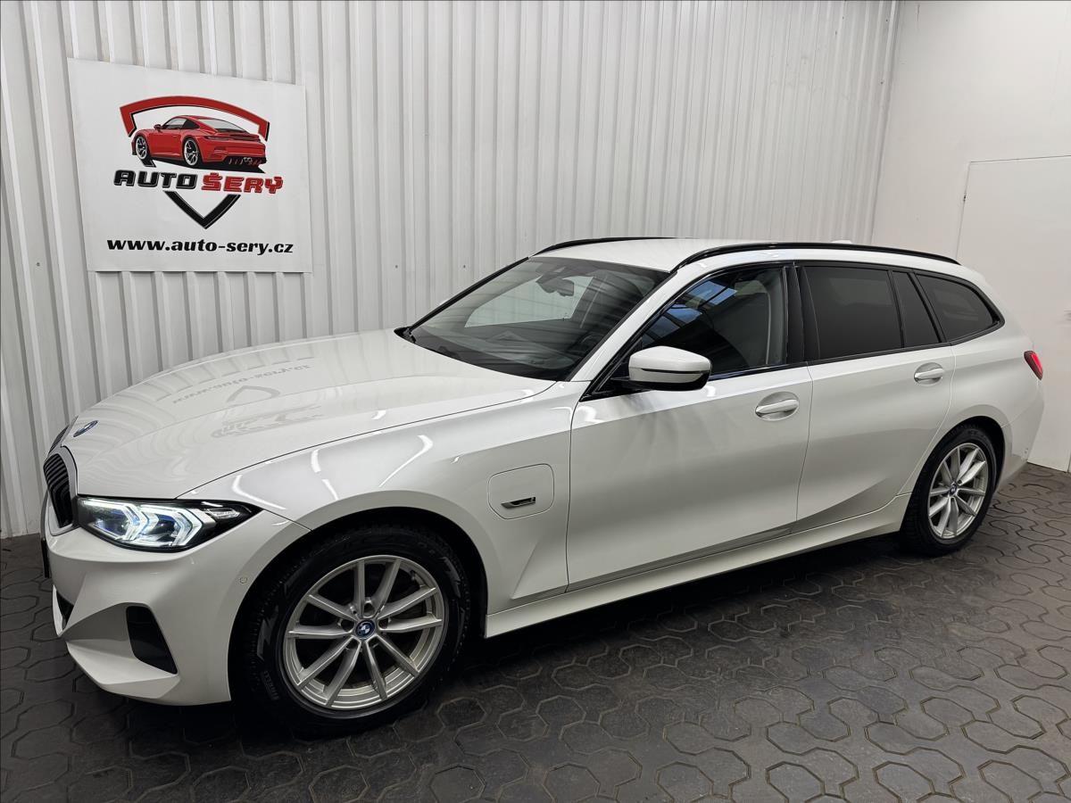 BMW Řada 3, 330E 215kW XDRIVE TAŽNÉ 2XALU - fotka 3
