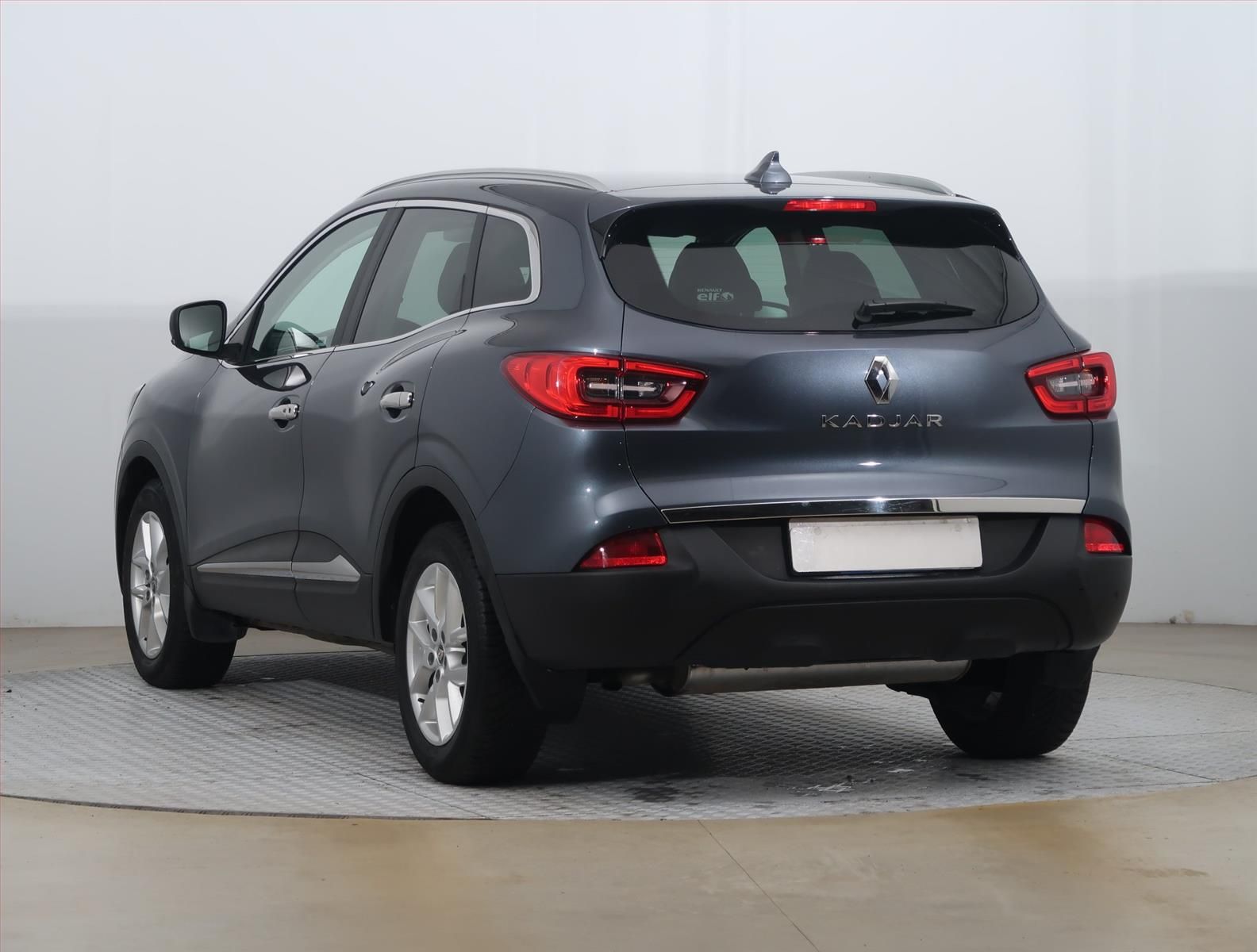 Renault Kadjar, 1.2 TCe, Automat, ČR,1.maj - fotka 4