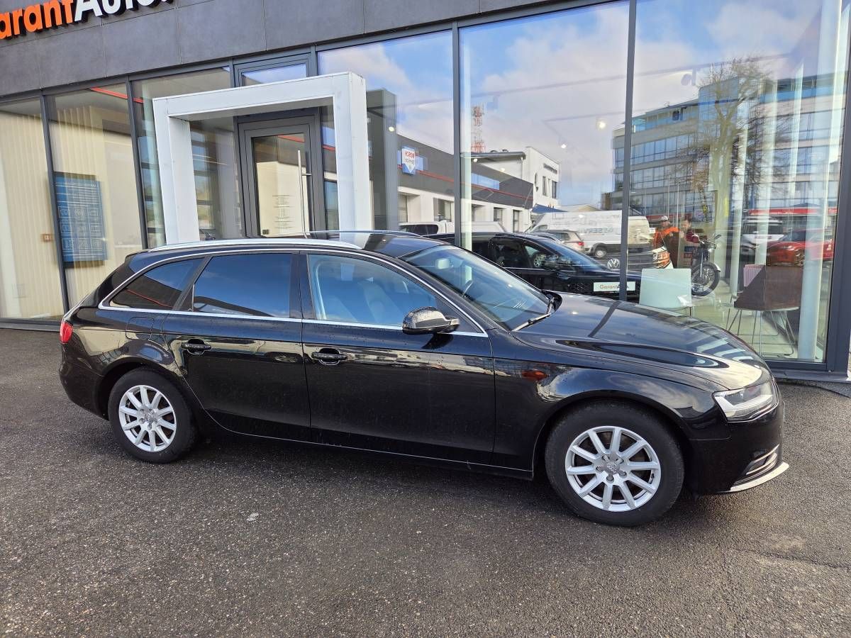 Audi A4 Avant, 2.0 TDI DSG - fotka 3
