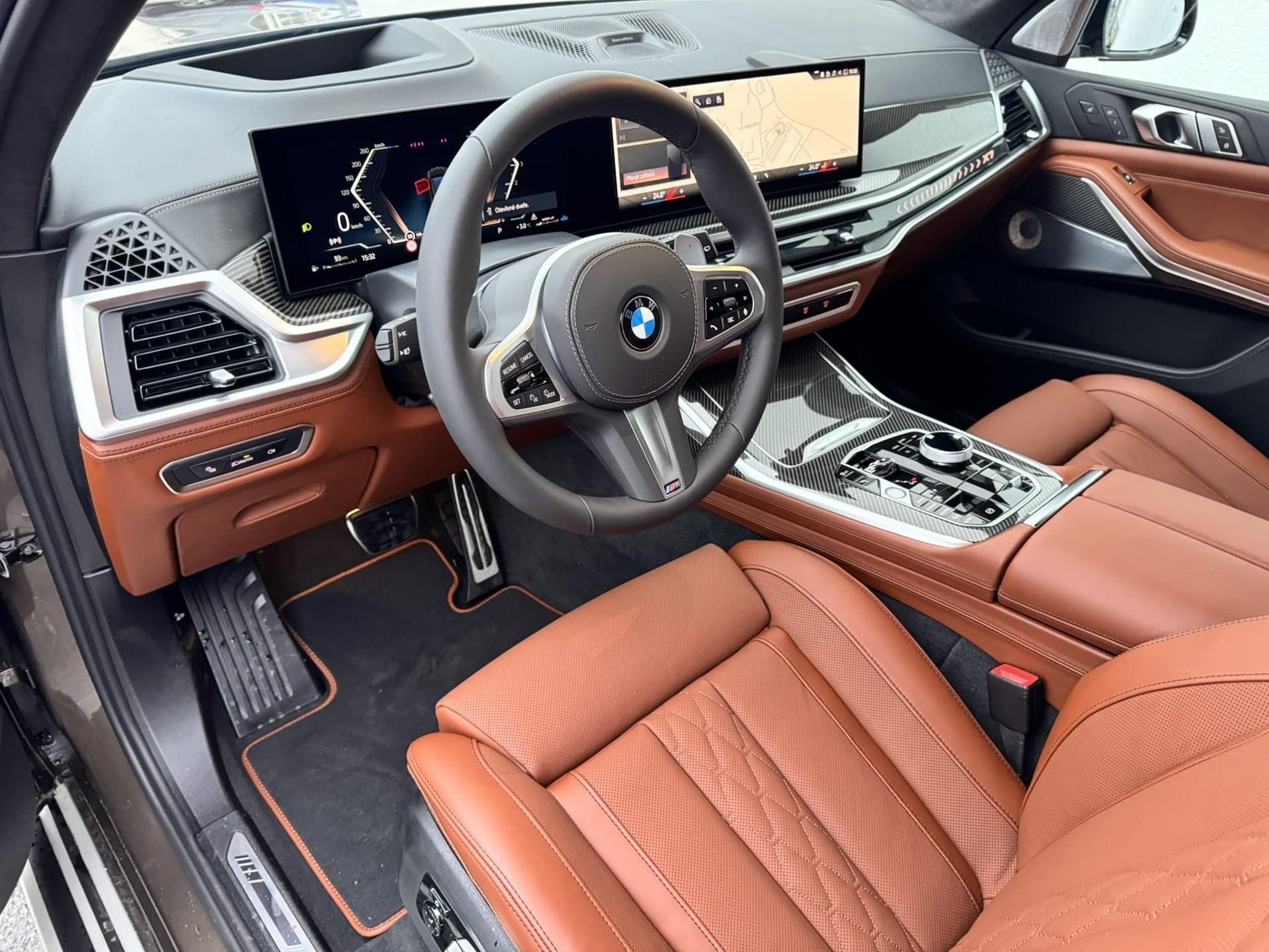 BMW X7, X7 xDrive40d - fotka 6