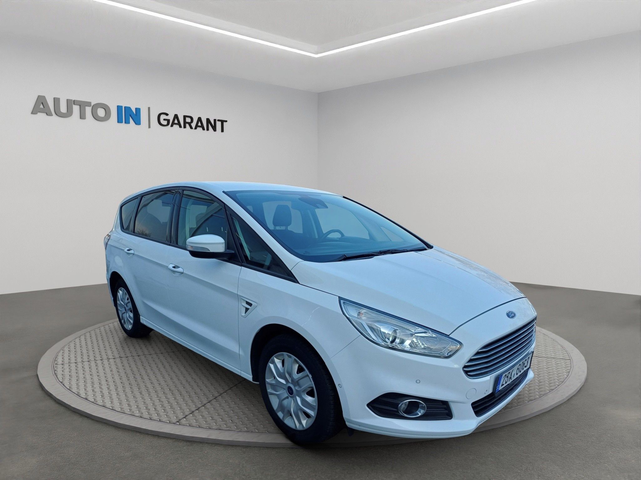 Ford S-MAX, 1,5 118 KW - fotka 6