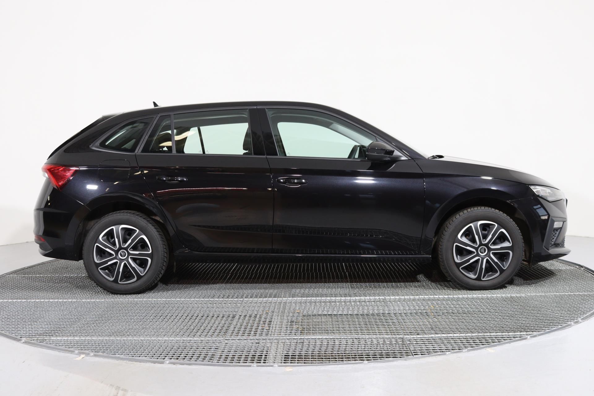 Škoda Scala, SELECTION 1,0 TSI 85 kW - fotka 3