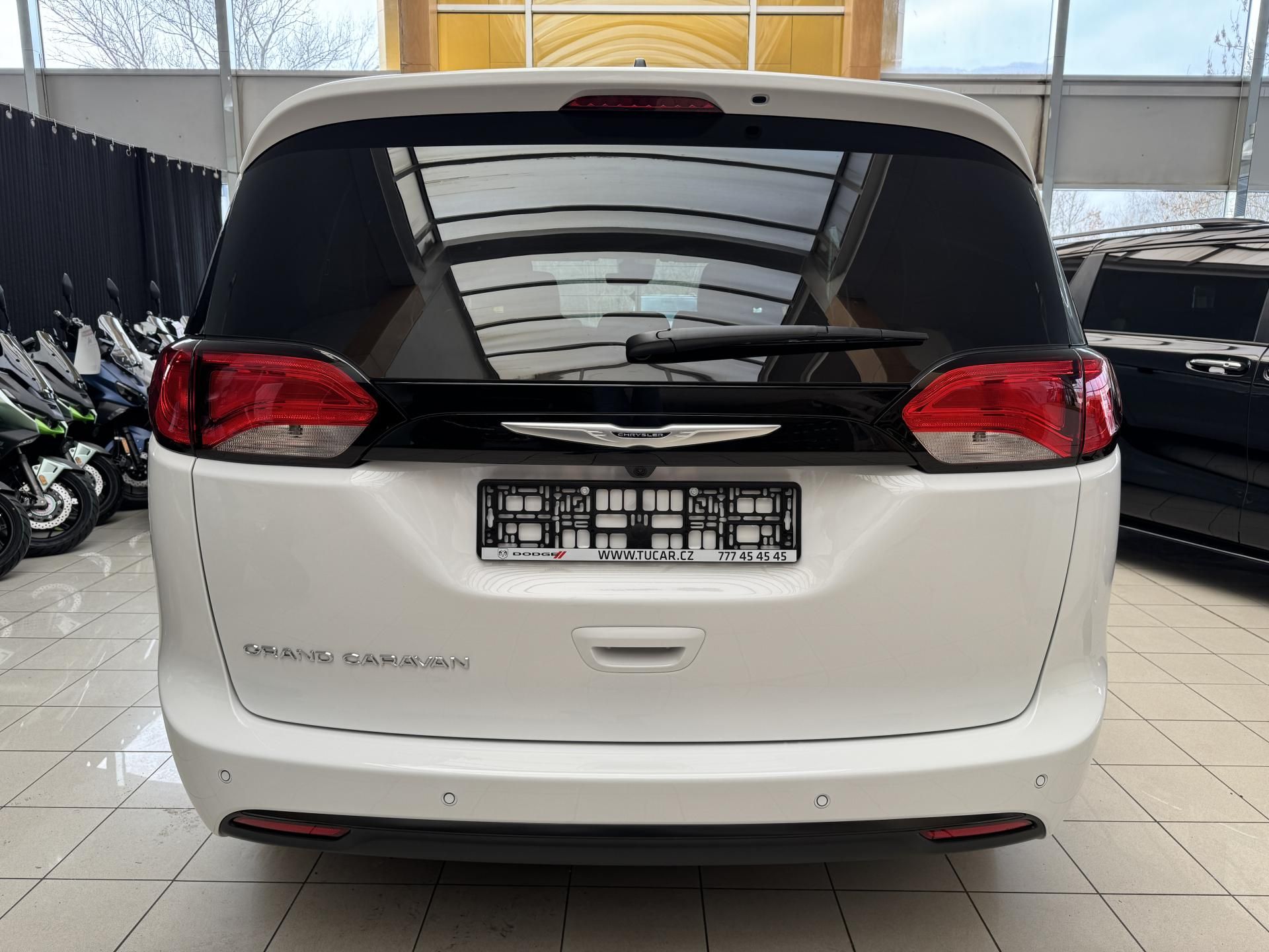 Chrysler Pacifica, Grand Caravan SXT - fotka 4