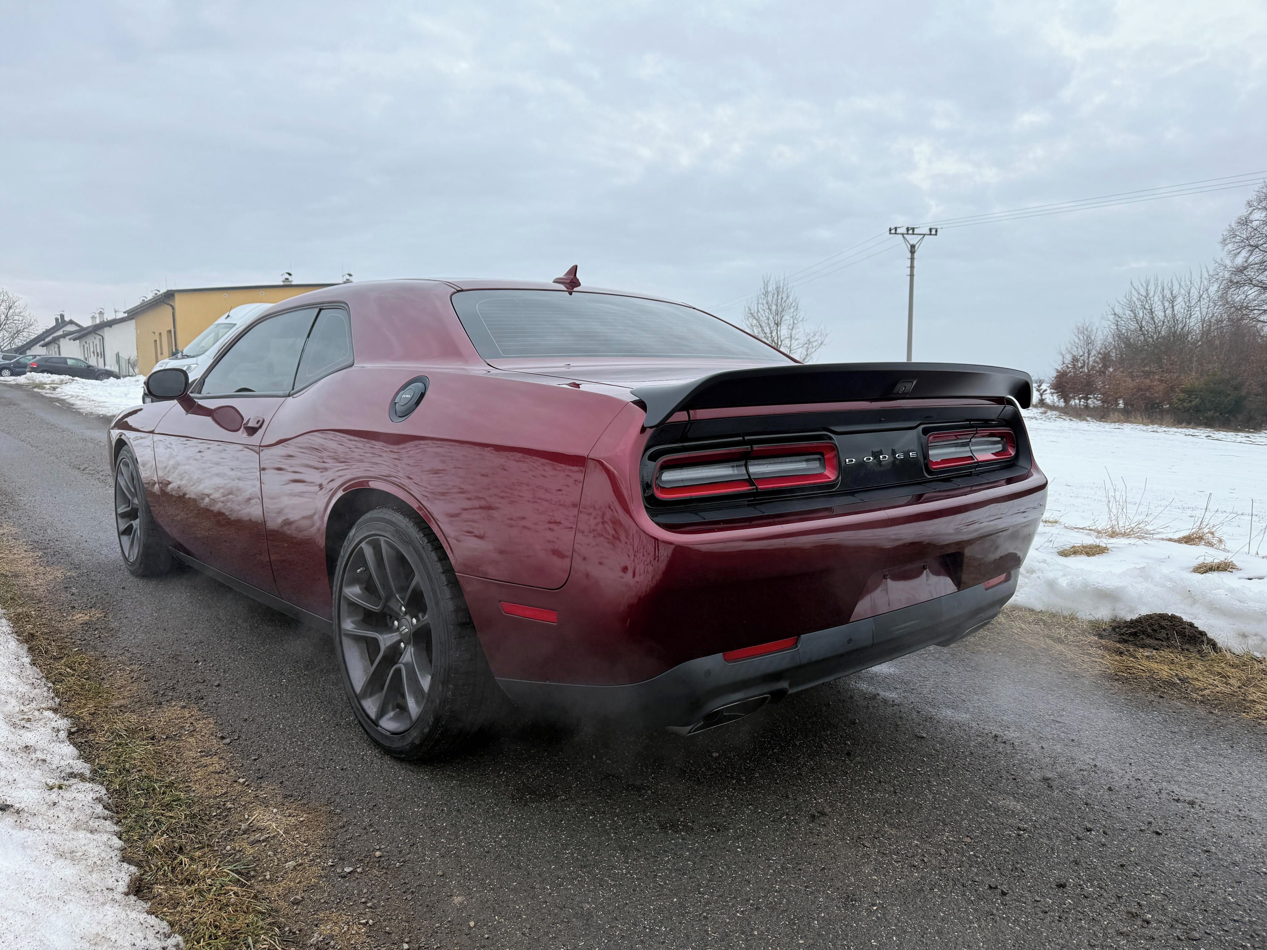 Dodge Challenger, 6,4 Shaker full výbava, záruka - fotka 4
