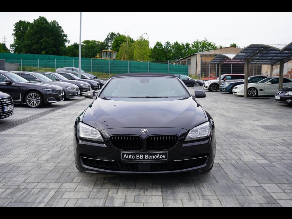 BMW Řada 6, 650i xDrive, cabrio, 405PS