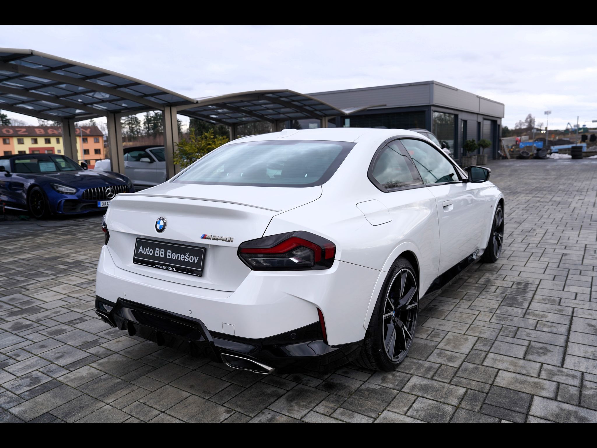 BMW Řada 2, M240i xDrive 3.0i/AT/380 PS - fotka 6