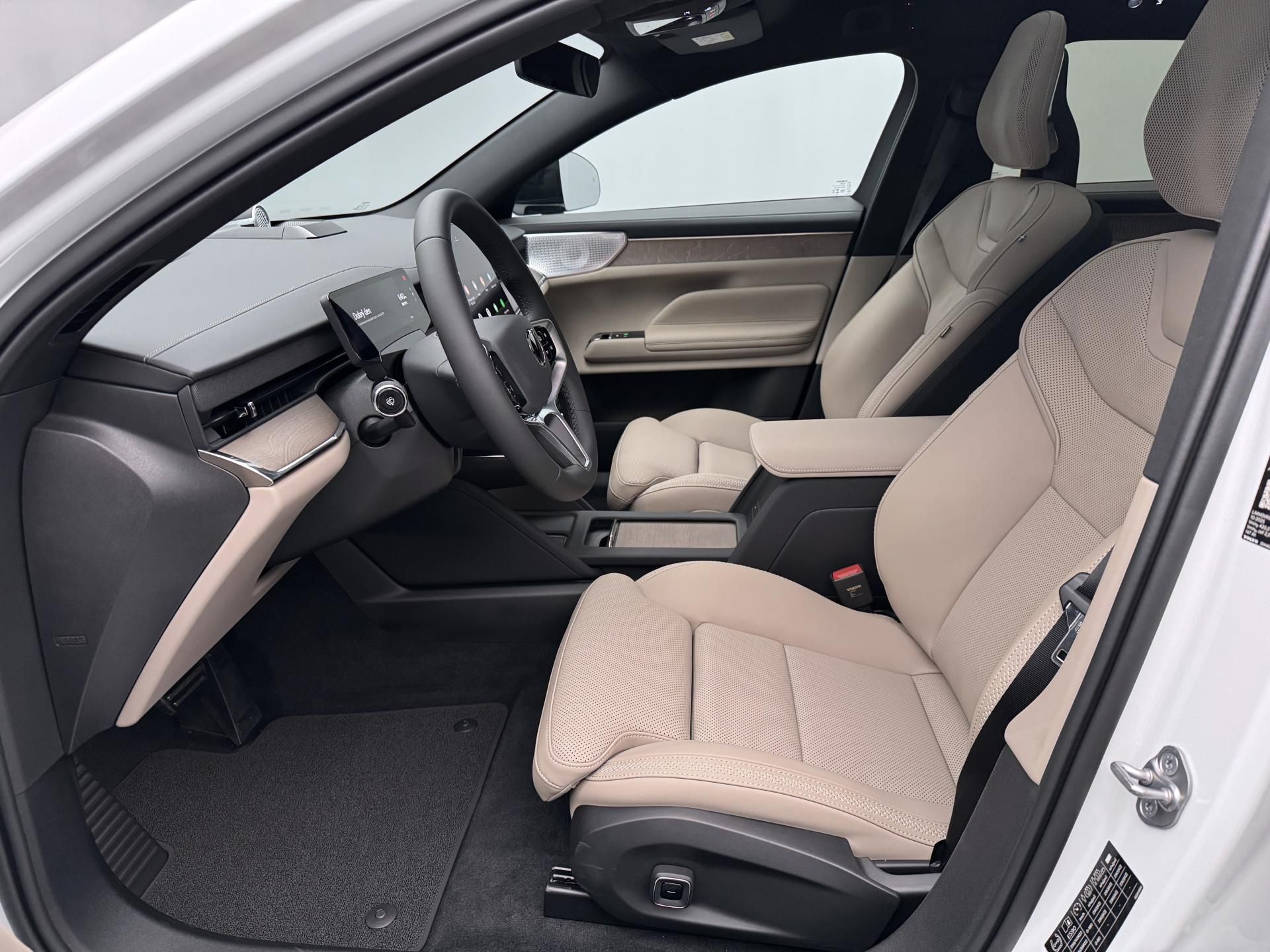 Volvo ES90, PURE ELECTRIC ULTRA - fotka 3