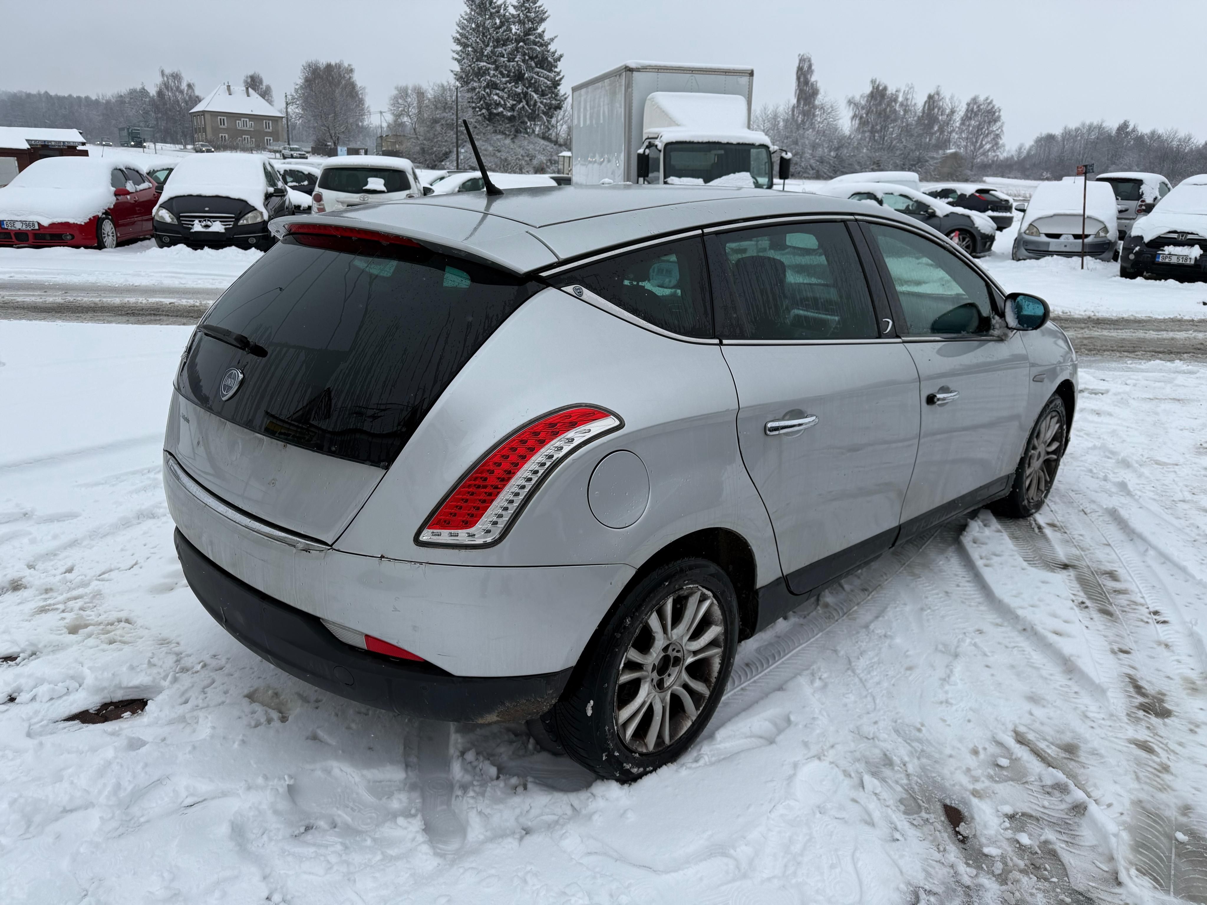 Lancia Delta, 1.6 JTD 88 Kw 2009 jen 190t.km - fotka 4