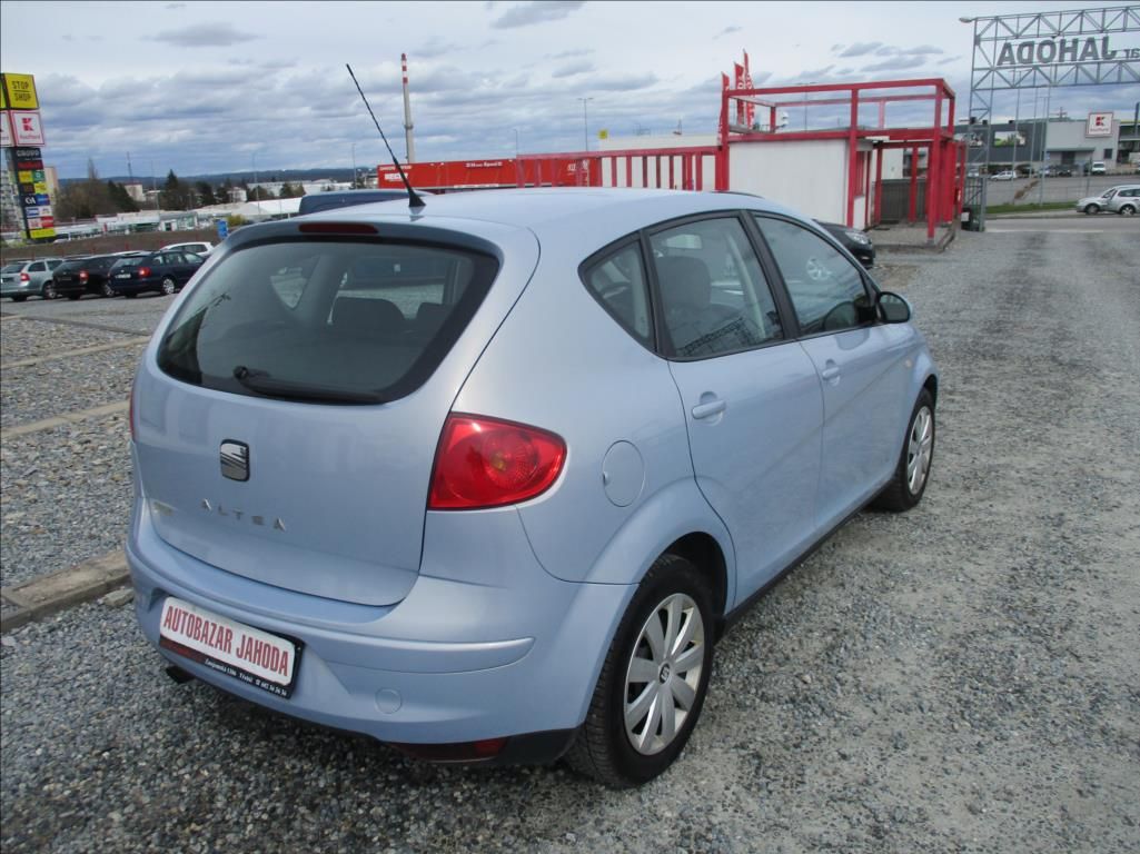 Seat Altea, 1,6 i 16v, klima,serv.kniha, - fotka 6