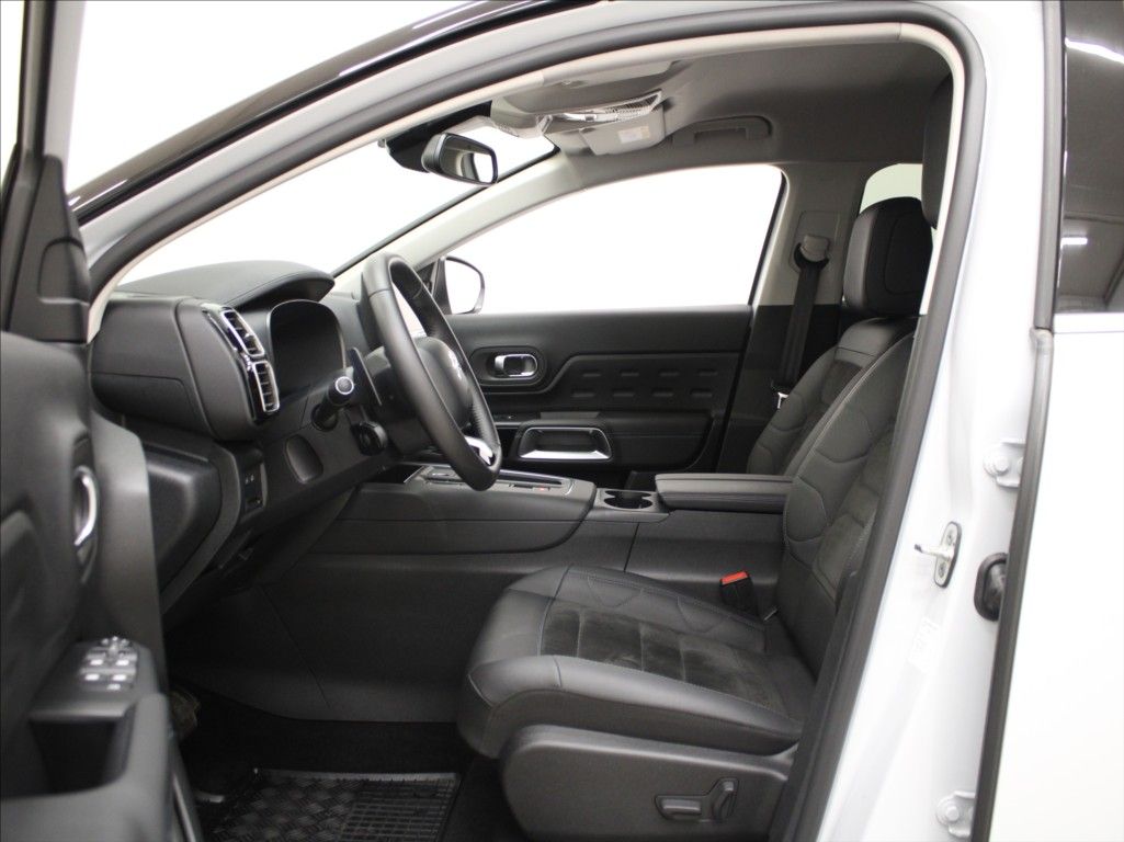 Citroën C5 Aircross, 1,5 HDi 96kW AT Max.20tkm ČR - fotka 6