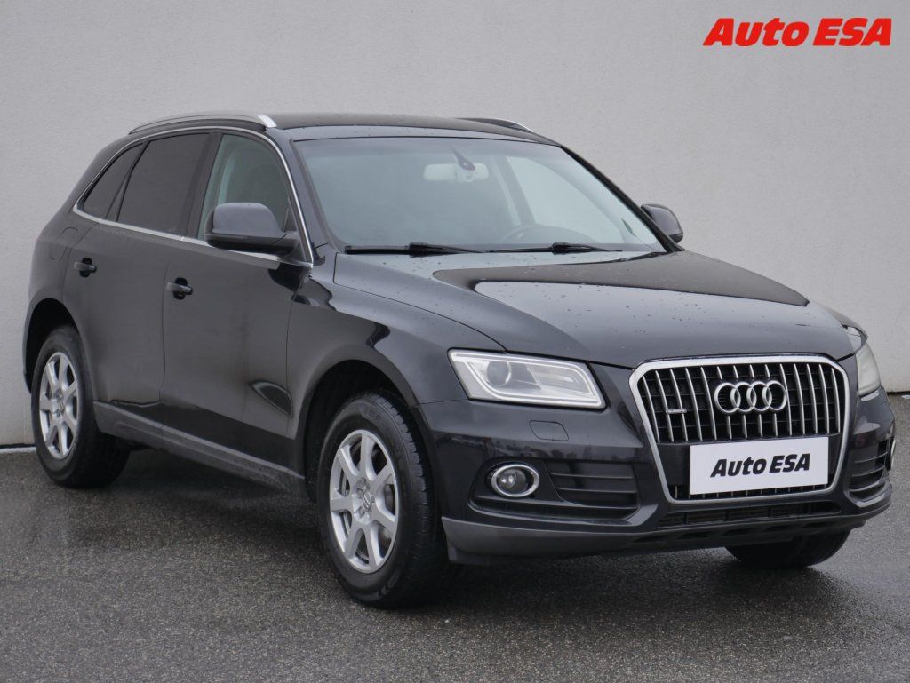 Audi Q5, 2.0TDi Quattro,ČR,AT