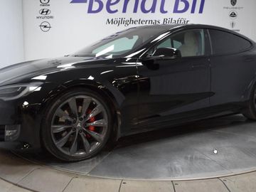 Performance AWD Ludicrous Up.