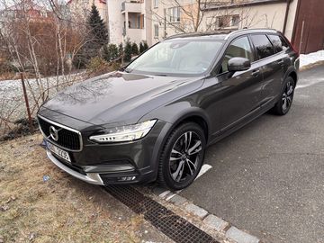 Volvo V90 CC D4 AWD Polestar