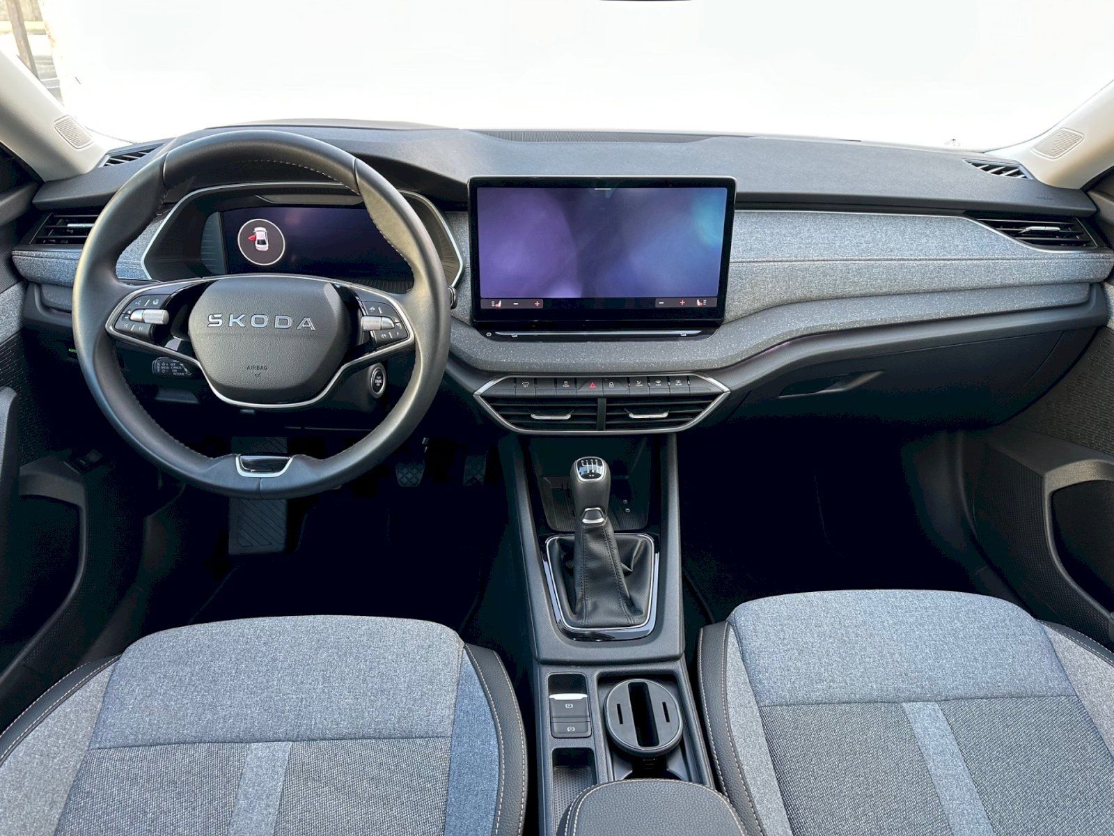 Škoda Octavia, 1,5 TSI / 110 KW / Top Selecti - fotka 5