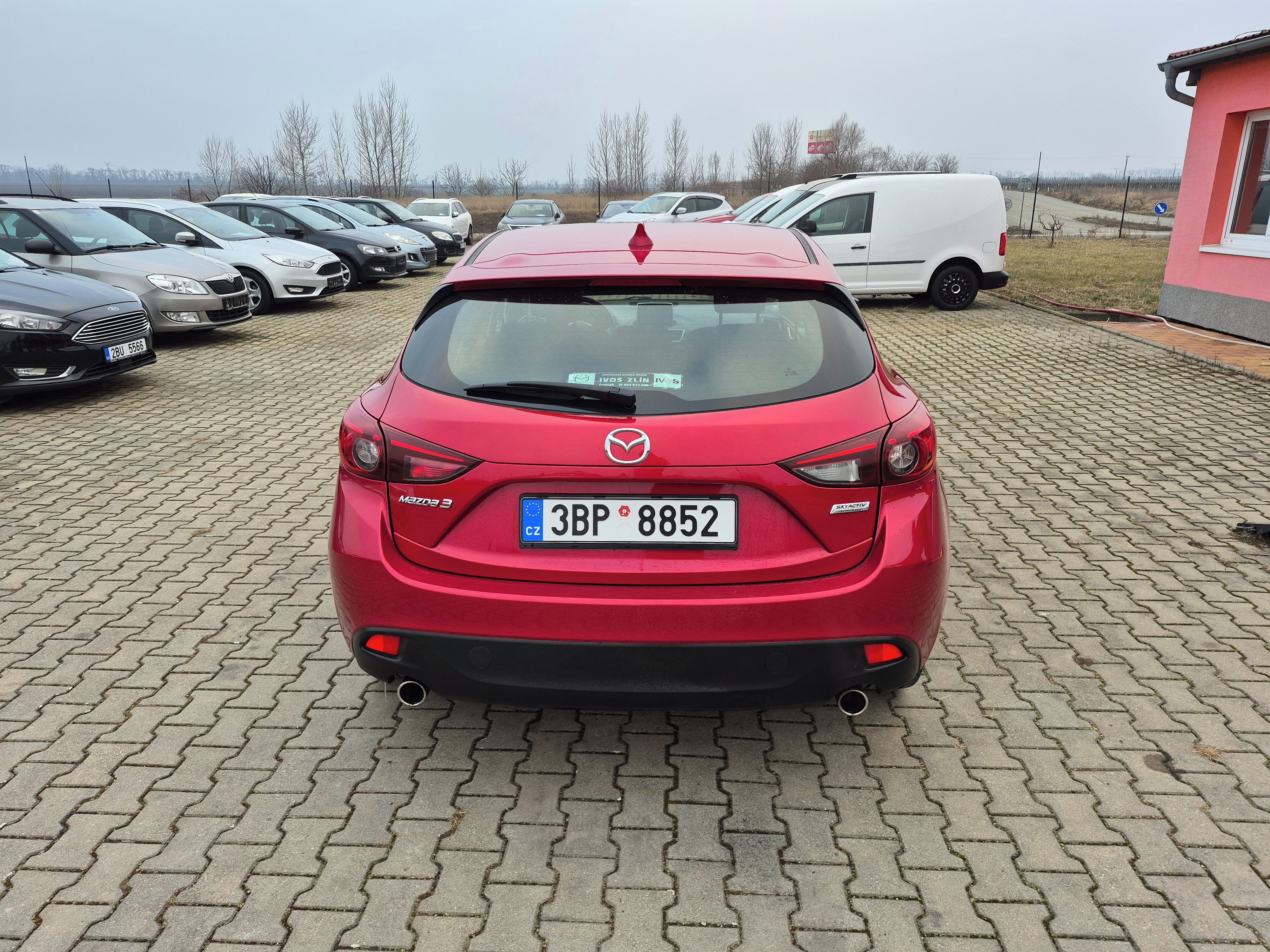 Mazda 3, 2,0i, 88kW, Skyactiv G-120 - fotka 5