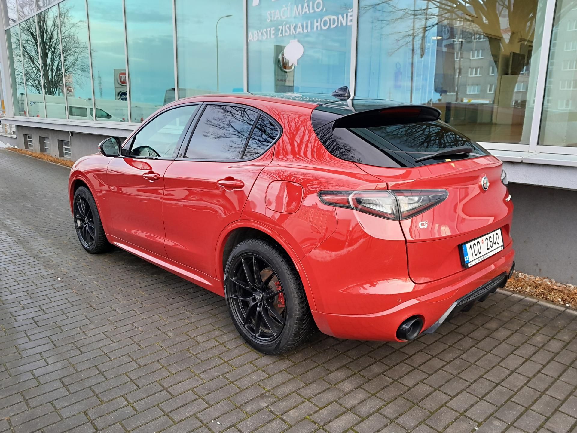 Alfa Romeo Stelvio, Tributo It. 2,2 MTJ 210PS ČR - fotka 4