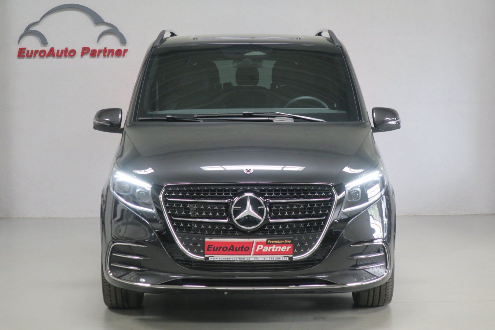 Mercedes-Benz Třídy V, 300d AVG LONG 4MATIC NOVÝ - fotka 6