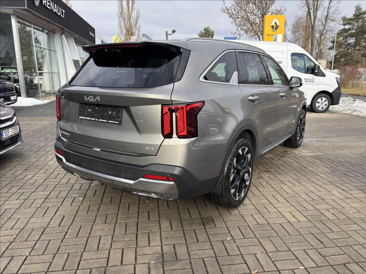 Kia Sorento, 2,2 CRDi SCR 4x4 8DCT  TOP+NAP - fotka 3