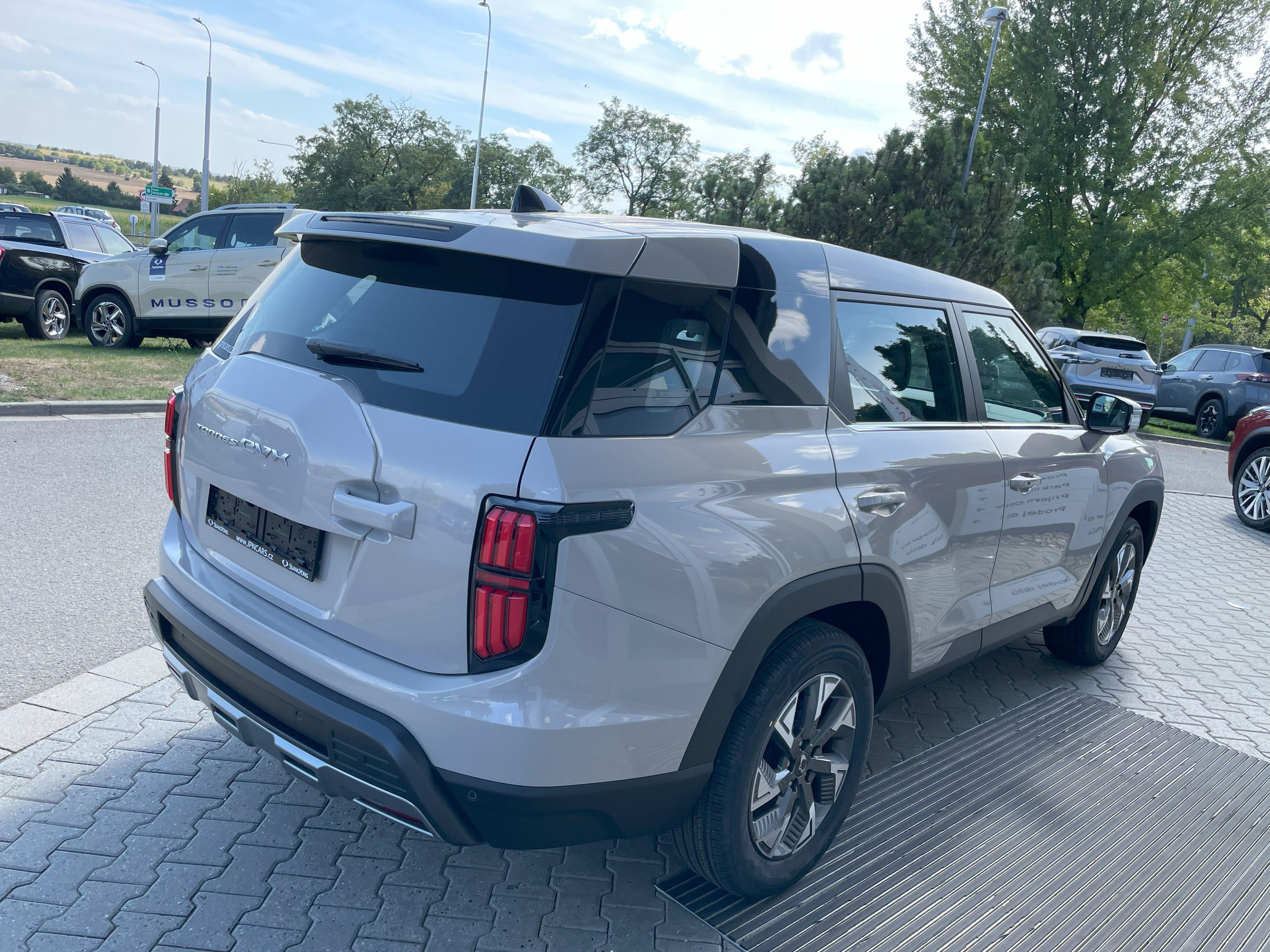 KGM Torres, EVX 73.4kW 207HP Style FWD - fotka 6