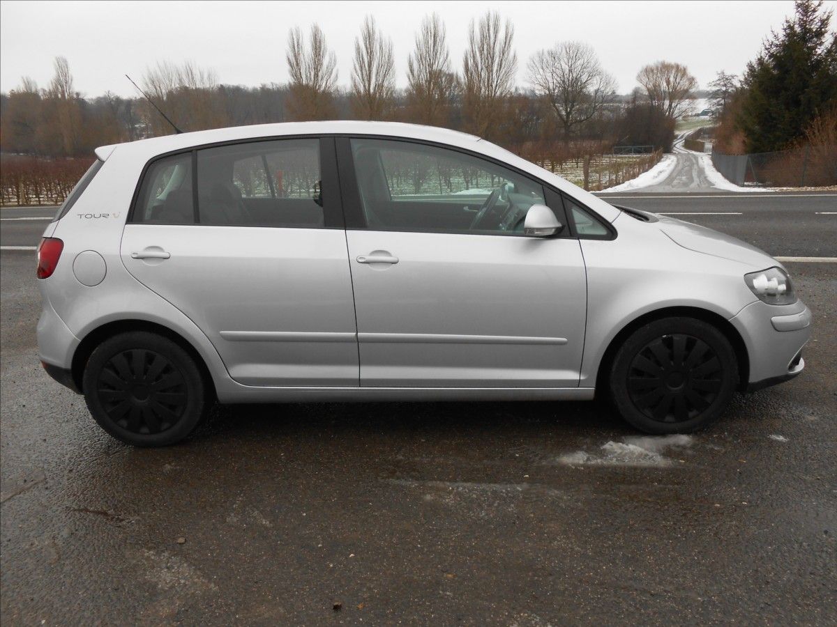 Volkswagen Golf Plus, 1,4 TSI 103 kWAUTOMAT Serviska - fotka 6