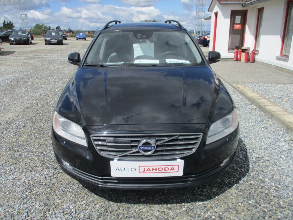 Volvo V70, 2,0 D4, Navigace, digiklima, - fotka 2