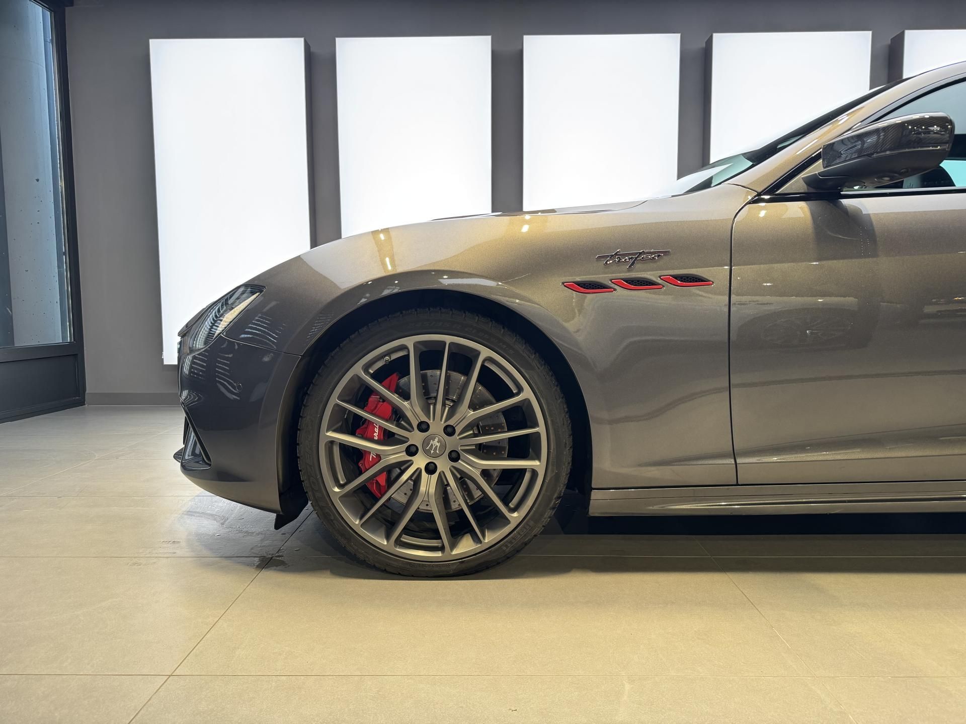 Maserati Ghibli, Trofeo 580 HP - Záruka 03/27 - fotka 4