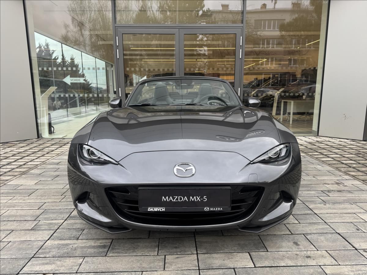 Mazda MX-5, 1,5 132ps 6MT RWD Exlusive-Lin - fotka 4