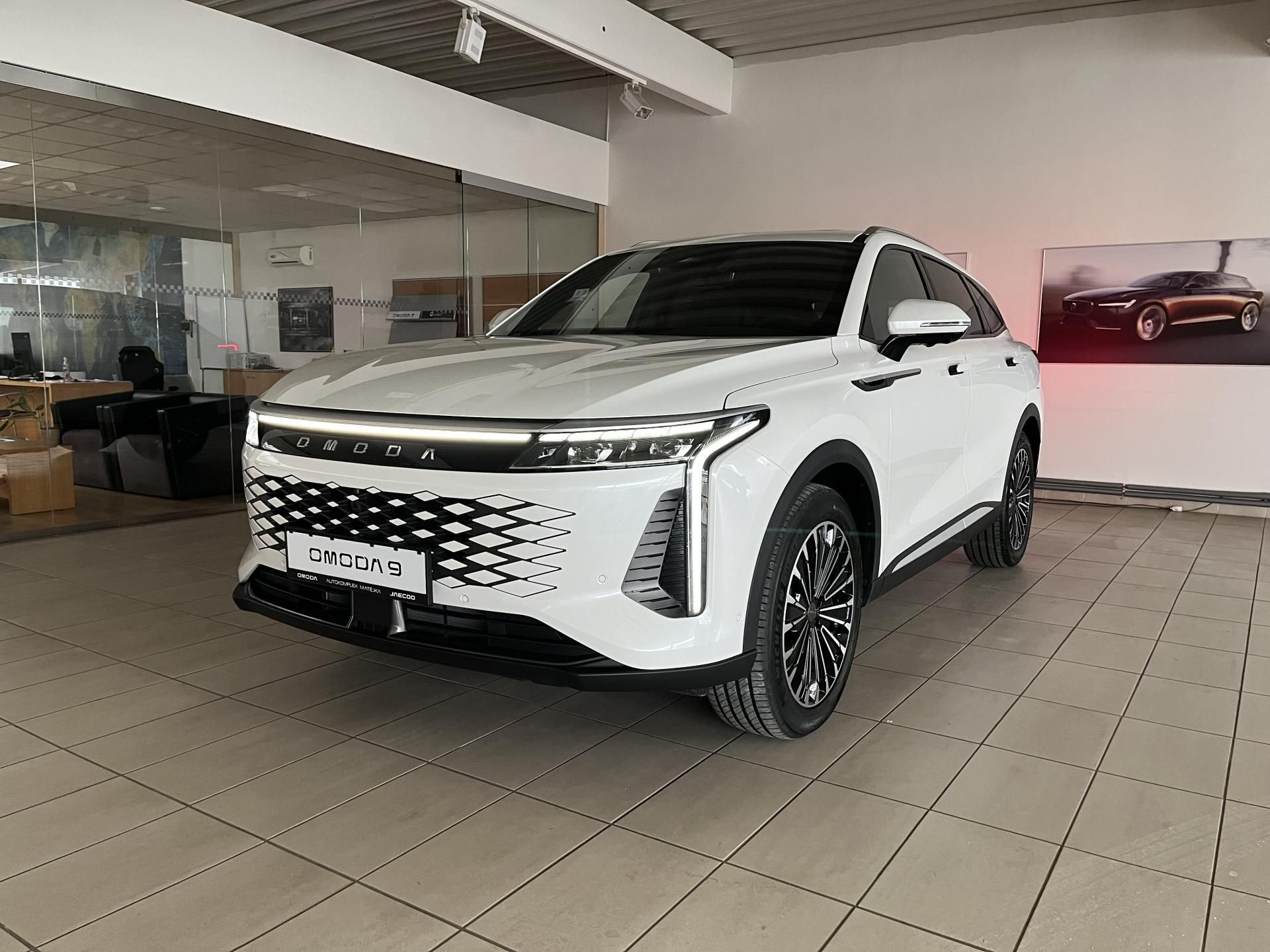 Omoda 9, PHEV