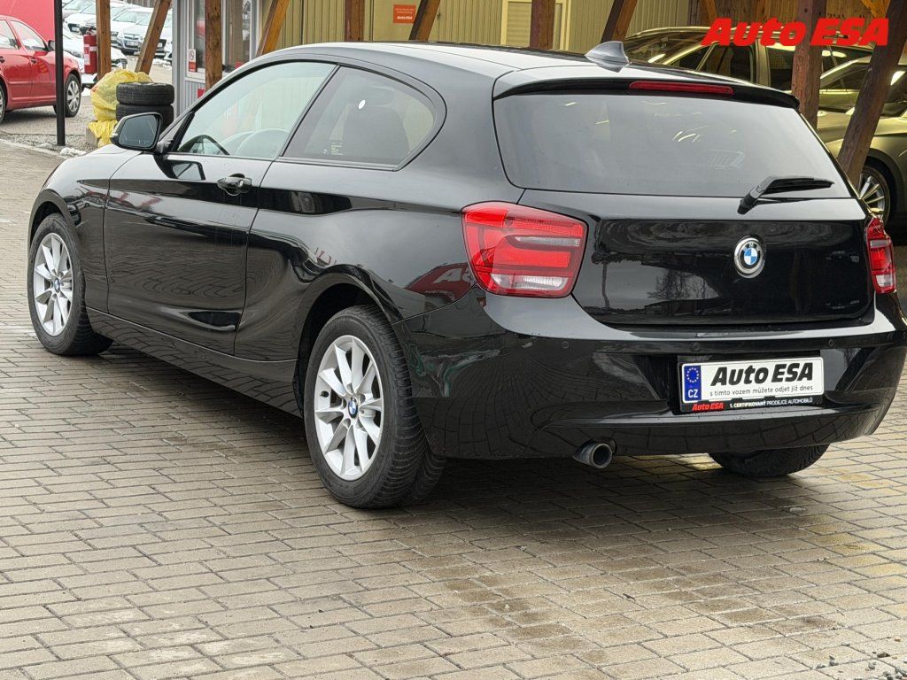 BMW Řada 1, 1.6i 114i,Sport - fotka 4