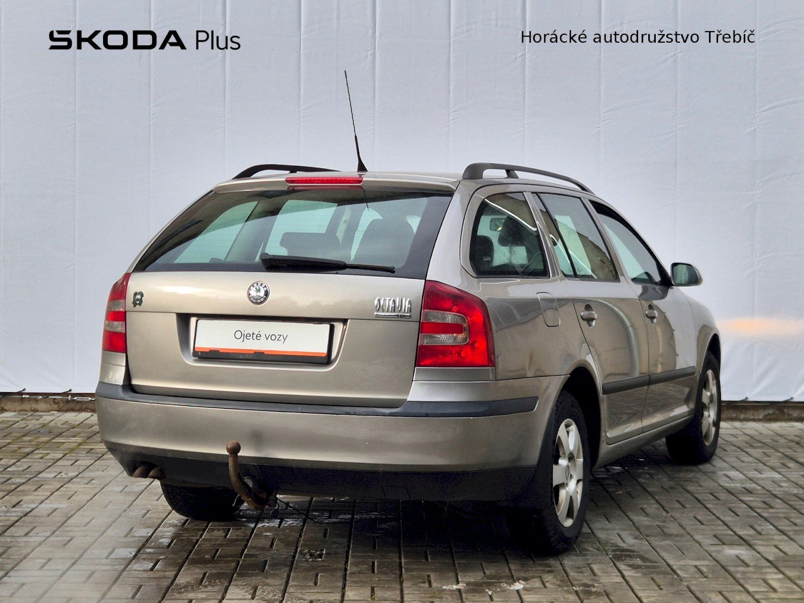 Škoda Octavia, 1.9TDI 77kW Elegance - fotka 2