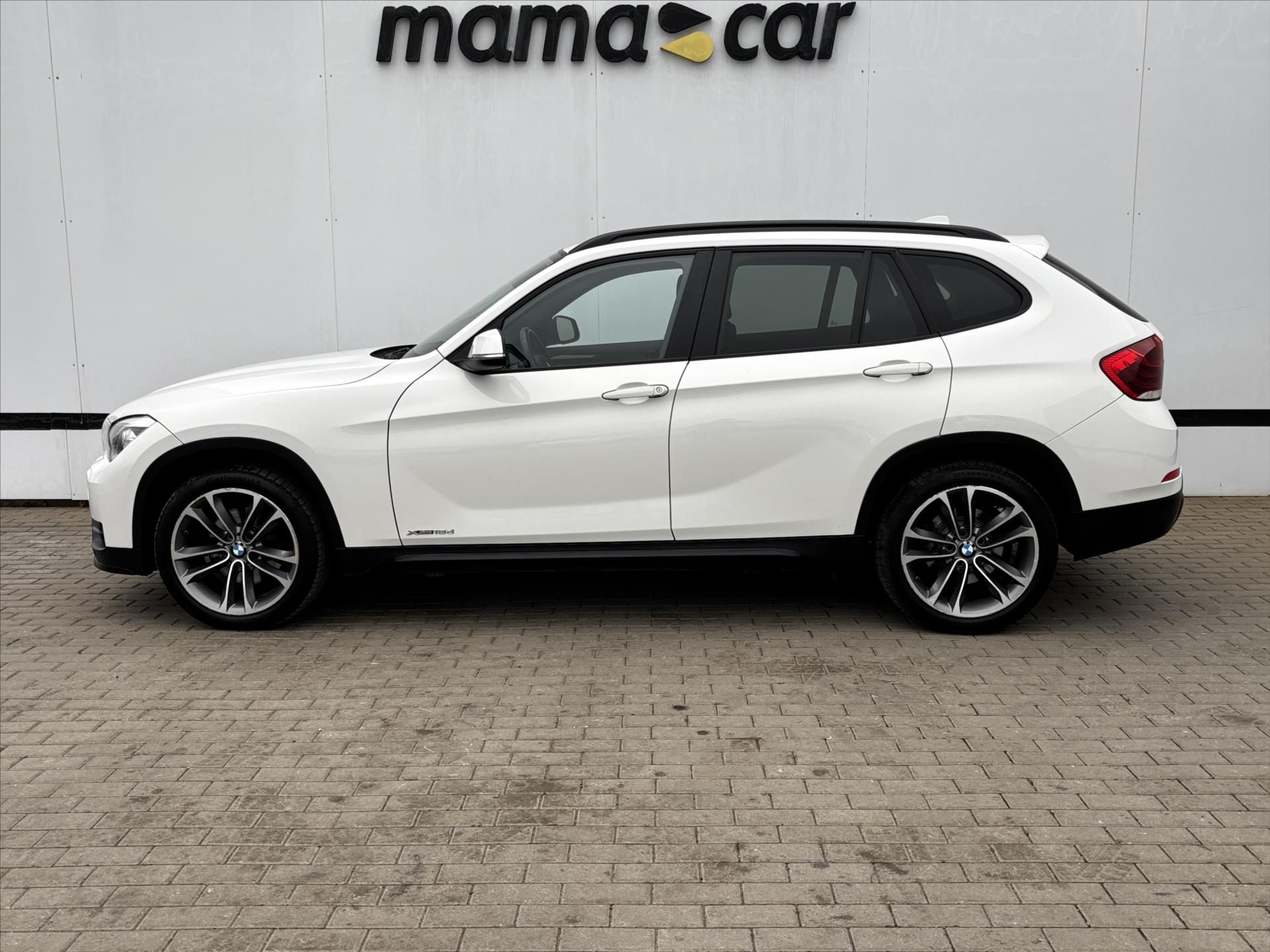 BMW X1, xDrive 18d SPORT XENON NAVI ČR - fotka 4