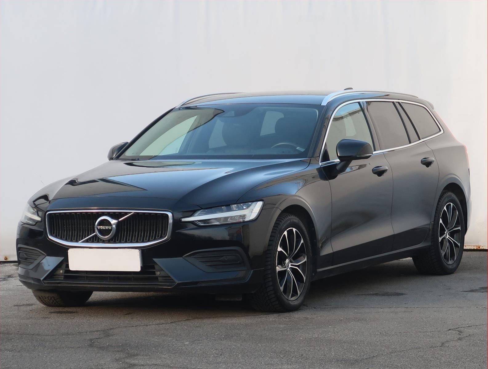 Volvo V60, D3 2.0, Automat, Serv.kniha - fotka 2