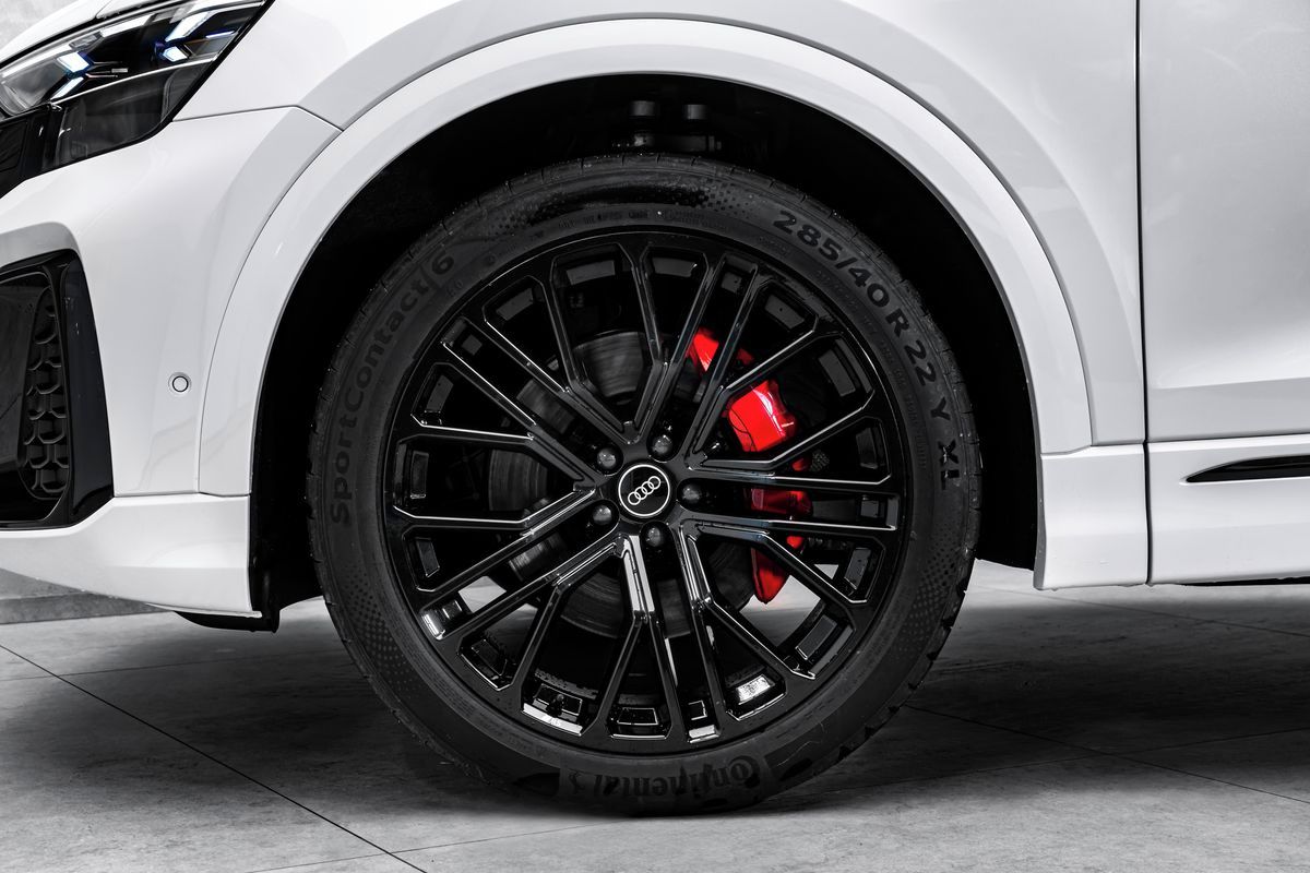 Audi Q8, 50 TDI S-line Laser B&O tažné - fotka 2