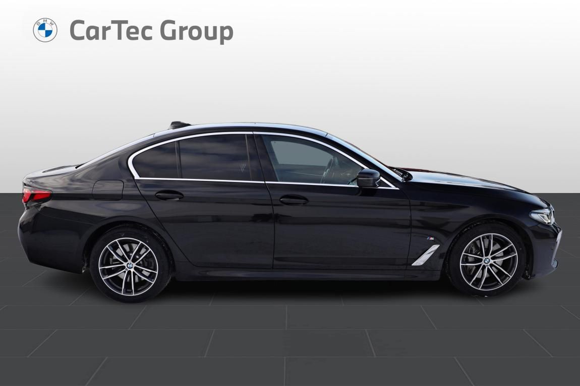 BMW Řada 5, 540d xDrive - fotka 6