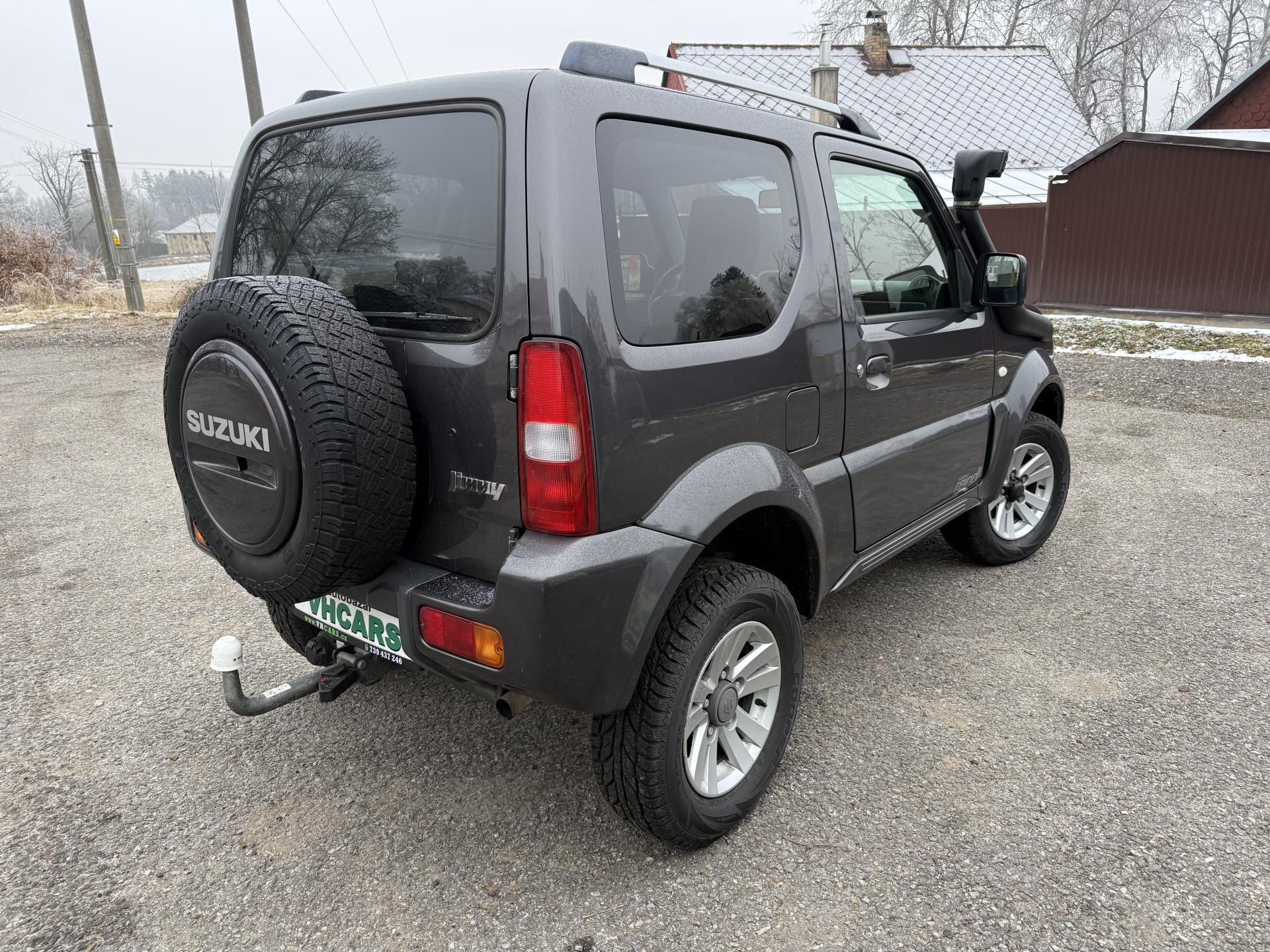 Suzuki Jimny, 1,3i 4x4 Tažné Klimatizace - fotka 4