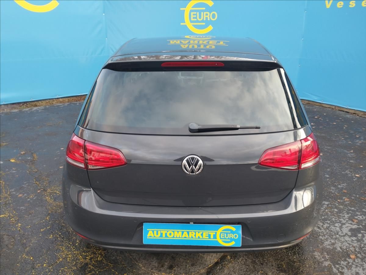 Volkswagen Golf, 1,2 TSi 63KW - fotka 5