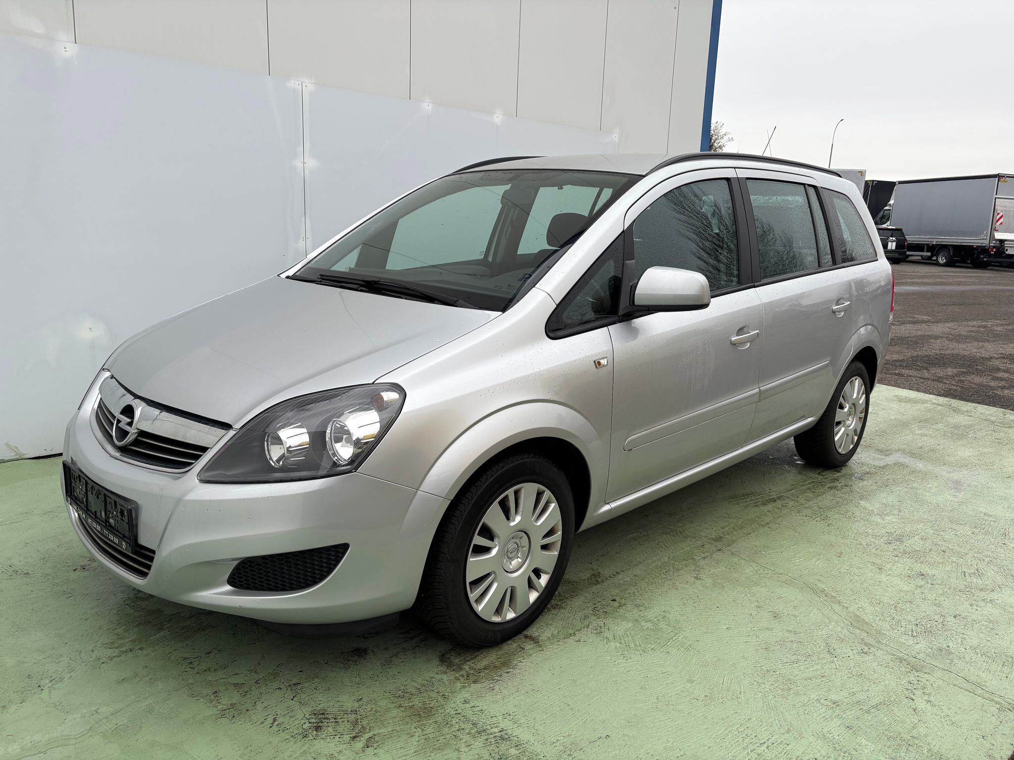 Opel Zafira, 1.6, 110kW, 7Míst, CNG+BENZÍN - fotka 3