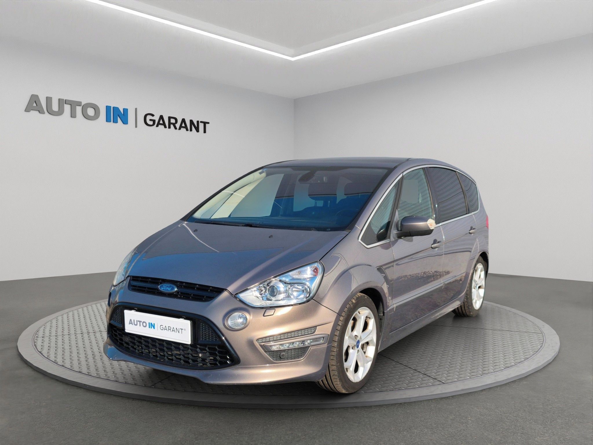 Ford S-MAX, 2.2 TDCi 147kW Titanium, tažné