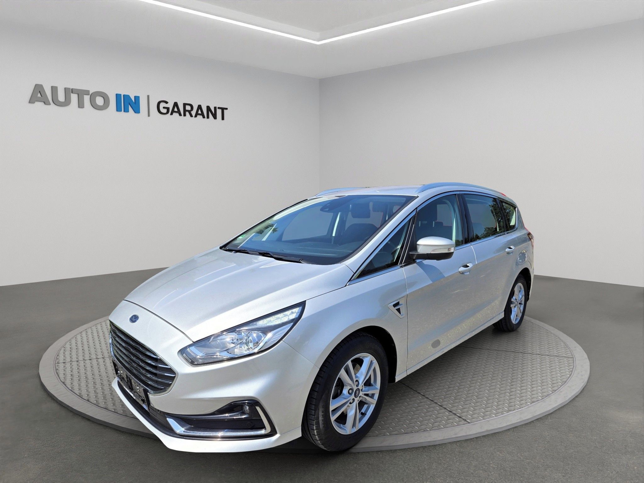 Ford S-MAX, Titanium 2,0 nafta 110kw/150PS