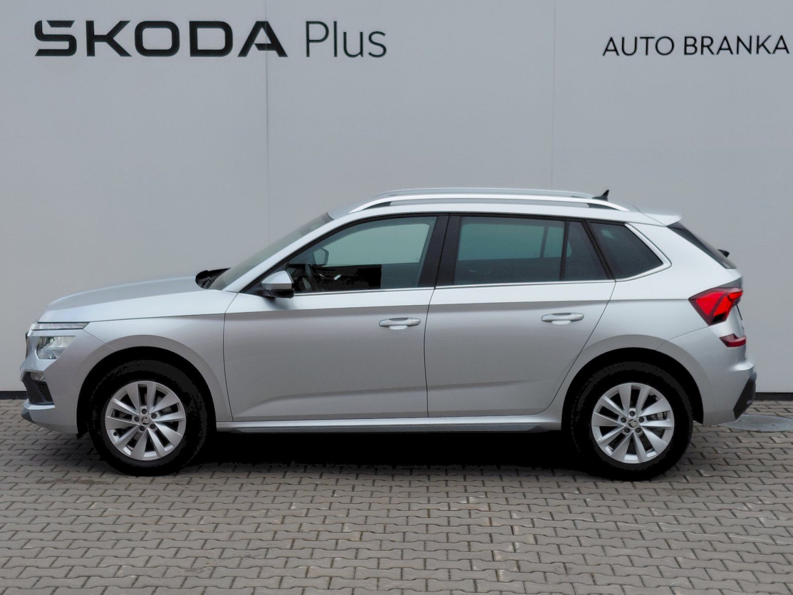Škoda Kamiq, 1.0 TSI 85kW DSG Selection - fotka 3